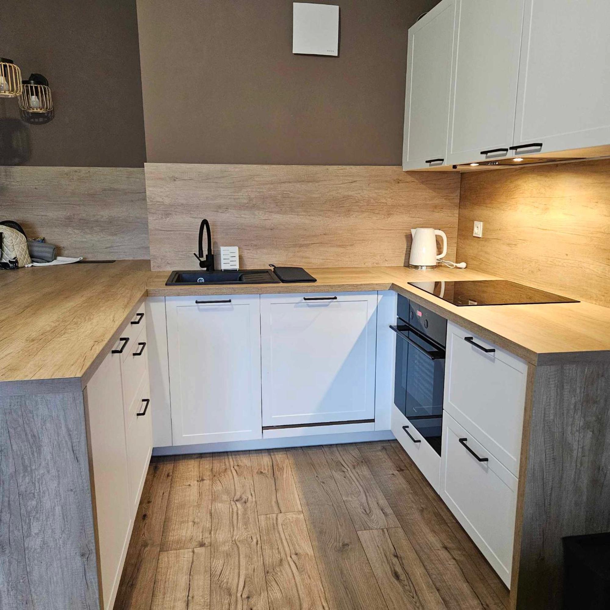 פוזנן Crystal Apartments מראה חיצוני תמונה